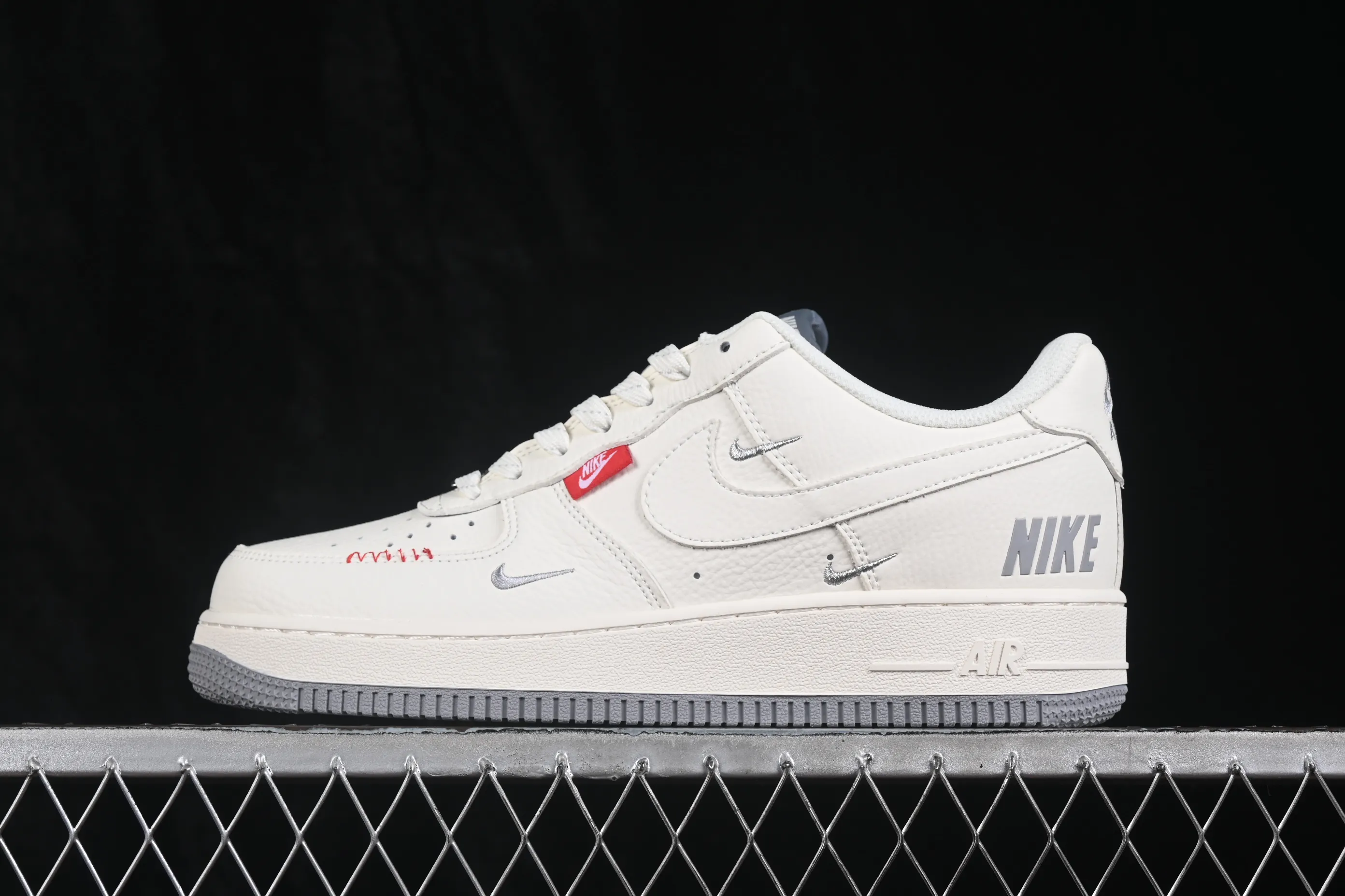 All categories Nk Air Force 1 Air Force series Nk Air Force 1 Low Air Force low-top Nike Air Force 1'07 Low Air Force 1 low-top casual sneakers MM3399-829